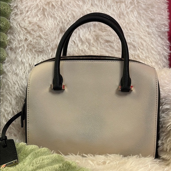 Kate Spade Beige Handbag - Picture 2 of 3